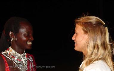 Massai show, Hotel Dreams, DSC07355b